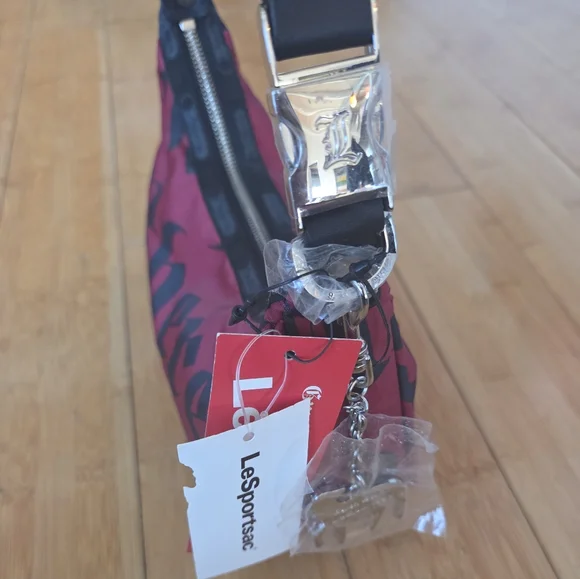 NWT L.A.M.B. LeSportsac By Gwen Stefani Small Hella Hobo Red - Picture 3 of 13